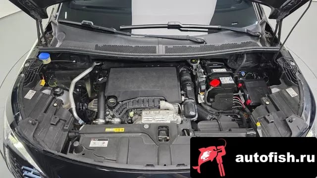 Peugeot 3008 3008 second generation 2022 года - вид 6