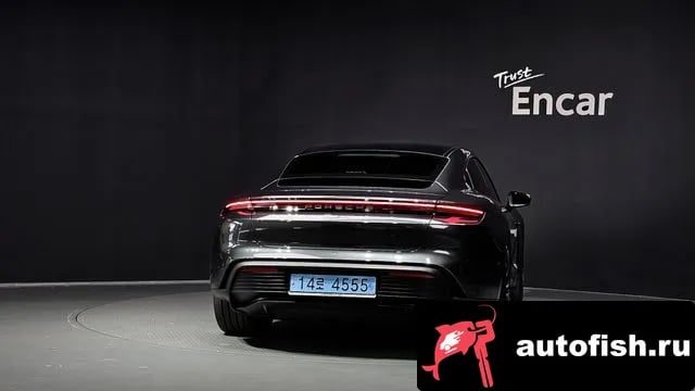 Porsche Taycan Taikan 2024 года - вид 4