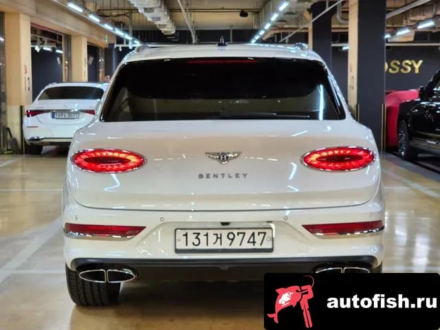 Bentley Bentayga Benteiga 2022 года - вид 5