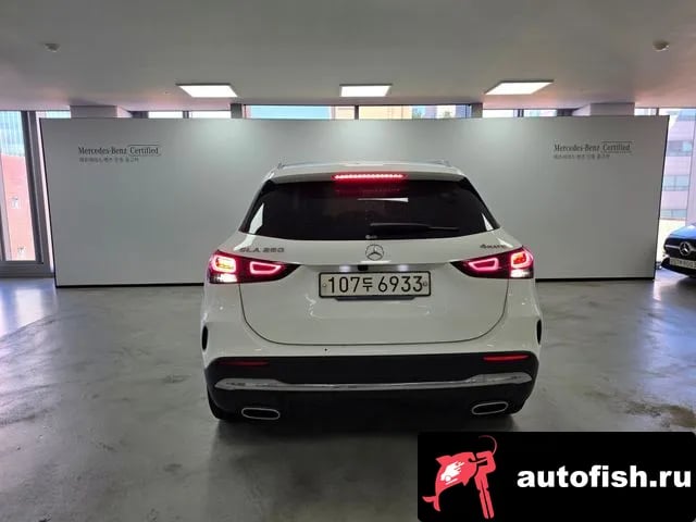 Mercedes-Benz GLA-Class GLA - Class H247 2020 года - вид 4