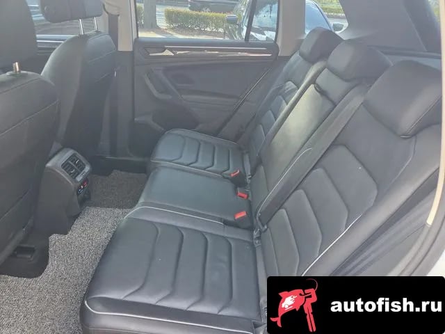 Volkswagen Tiguan Tiguan second Generation 2022 года - похожие автомобили