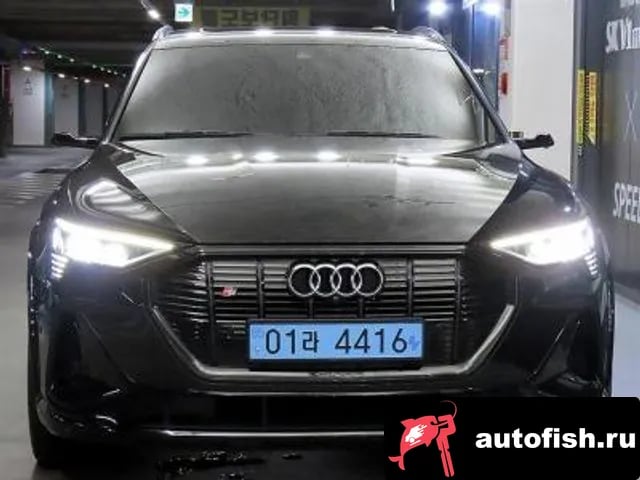 Audi e-tron e-Tron 2023 года - вид 2