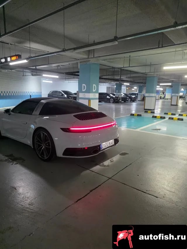 Porsche 911 911 (992) 2024 года - вид 2