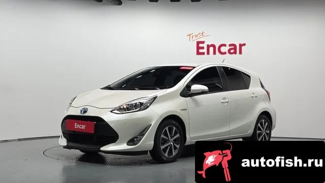 Toyota Prius Prius C 2019 года - вид 1