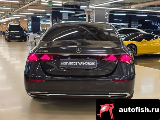 Mercedes-Benz E-Class E-Class W214 2025 года - вид 3