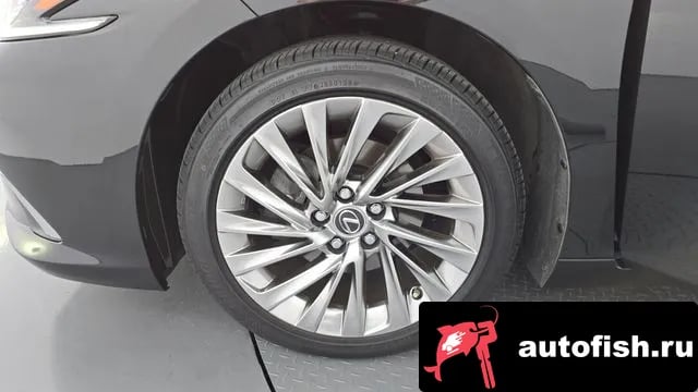 Lexus ES ES300h 7th generation 2024 года - вид 4