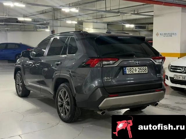 Toyota RAV4 RAV4 5th Generation 2022 года - вид 6