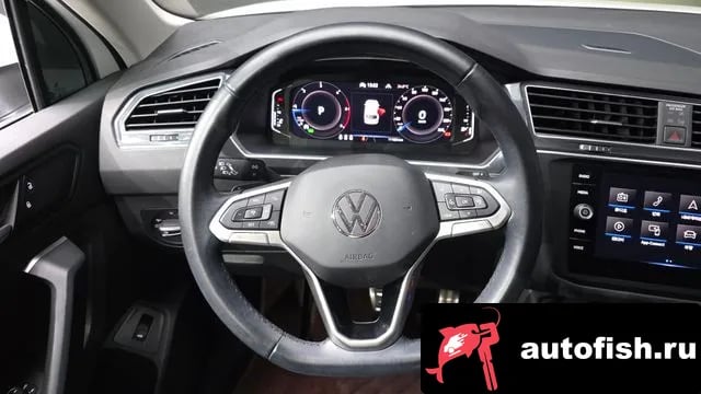 Volkswagen Tiguan Tiguan second Generation 2022 года - похожие автомобили