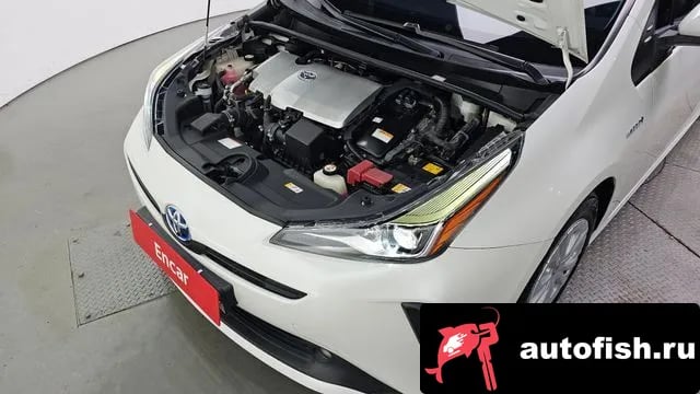 Toyota Prius Prius 4th Generation 2019 года - вид 6