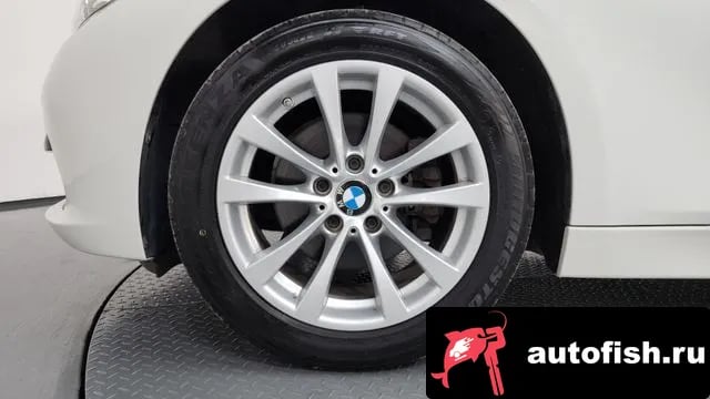 BMW 3-Series 3 Series (F30) 2018 года - вид 5