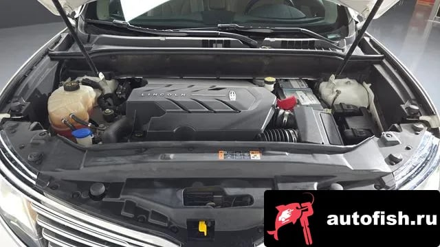 Lincoln MKX MKX 2nd Generation 2018 года - вид 6