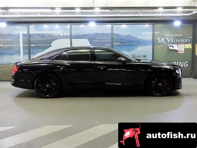 Bentley Flying Spur Flying Spur 3rd Generation 2021 года - вид 3