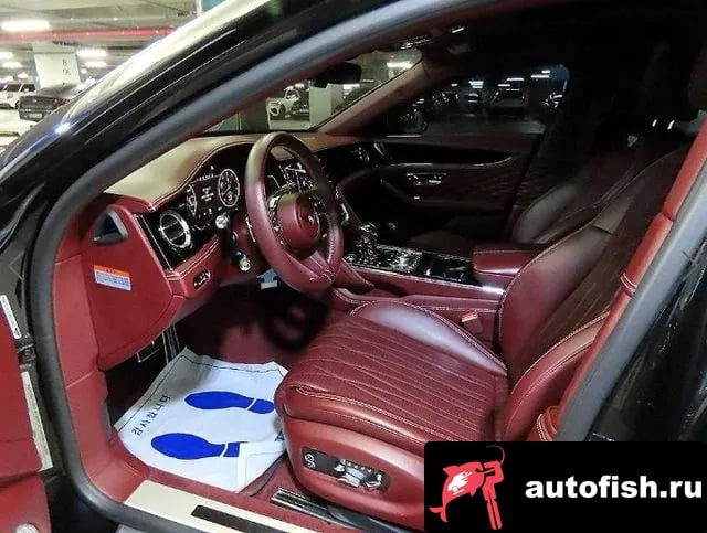 Bentley Flying Spur Flying Spur 3rd Generation 2021 года - вид 6