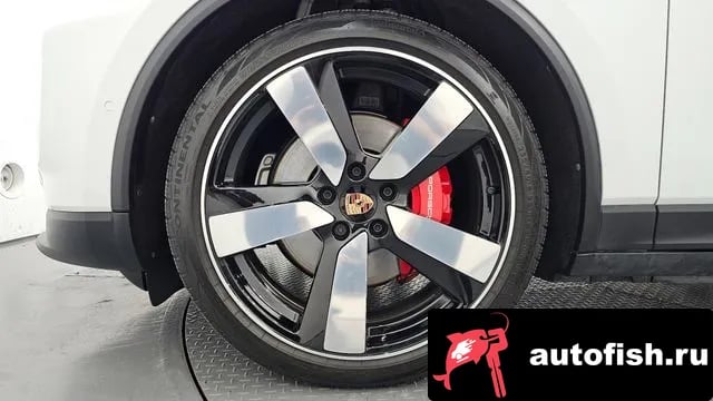 Porsche Macan Makan EV 2025 года - вид 5