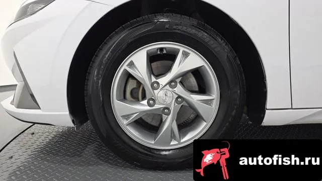 Hyundai AVANTE Avante (CN7) 2021 года - вид 5