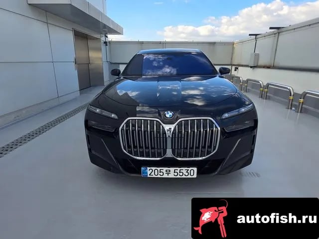 BMW 7-Series 7 Series (G70) 2026 года - вид 3