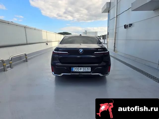 BMW 7-Series 7 Series (G70) 2026 года - вид 4