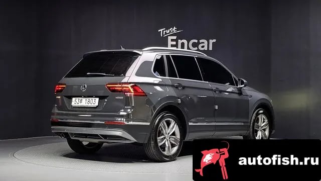 Volkswagen Tiguan Tiguan second Generation 2018 года - вид 2