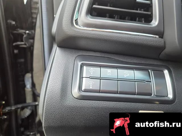 KG Mobility (Ssangyong) TIBOLI Berry New Tivoli 2023 года - похожие автомобили