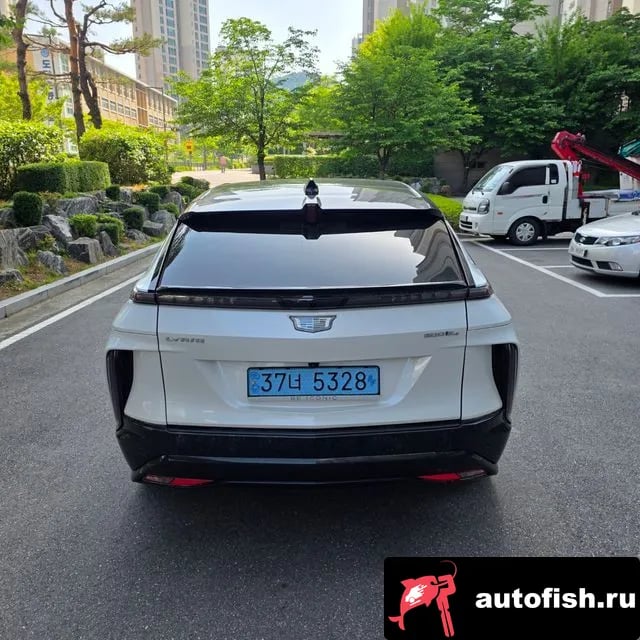 Cadillac Lyriq Lyric 2024 года - вид 4