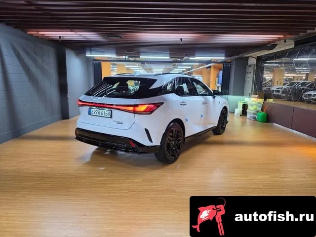 Lexus RX RX500h 5th generation 2025 года - вид 2