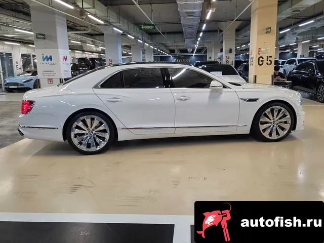 Bentley Flying Spur Flying Spur 3rd Generation 2022 года - вид 4