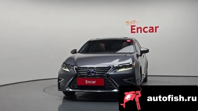 Lexus ES New ES300h 2018 года - вид 3
