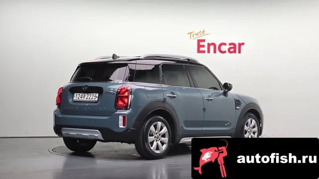 Mini Countryman Cooper D Country Man 2020 года - вид 2