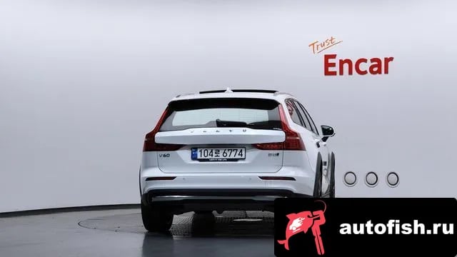 Volvo V60 V60 Cross-country 2nd Generation 2023 года - вид 4