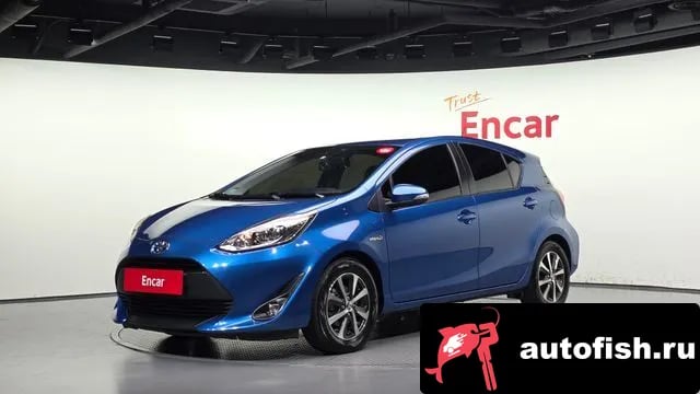 Toyota Prius Prius C 2018 года - вид 1