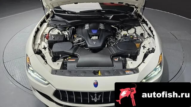 Maserati Ghibli Gibley 2020 года - вид 6