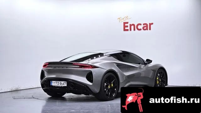 Lotus Emira Emira 2025 года - автомобиль из Южной Кореи