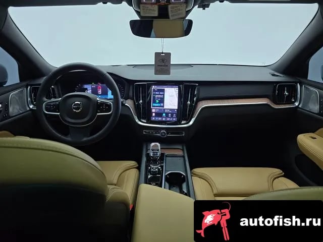 Volvo V60 V60 Cross-country 2nd Generation 2026 года - похожие автомобили