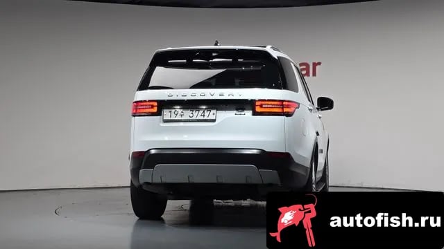 Land Rover Discovery Discovery 5 2018 года - вид 3