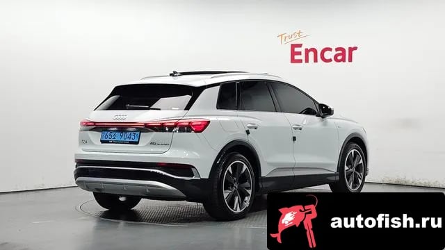 Audi Q4 e-tron Q4 e-Tron (F4) 2023 года - вид 2