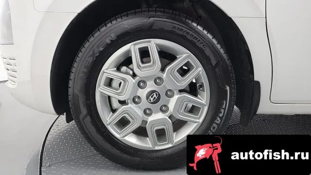 Hyundai Staria Staria 2025 года - вид 4