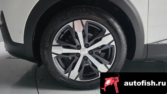 Peugeot 3008 3008 second generation 2021 года - вид 5