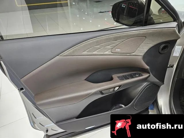 Lexus RX RX350h 5th generation 2025 года - похожие автомобили