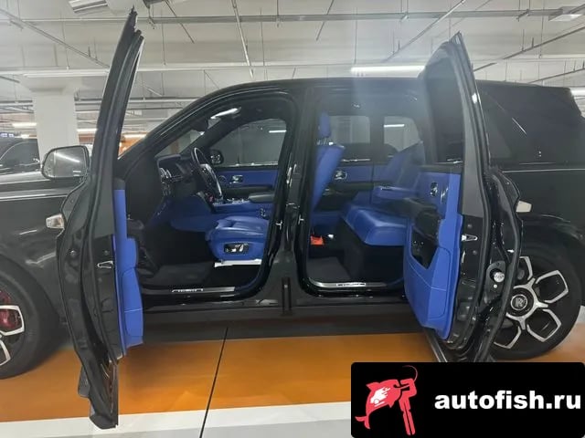 Rolls-Royce Cullinan Cullinan 2020 года - вид 3