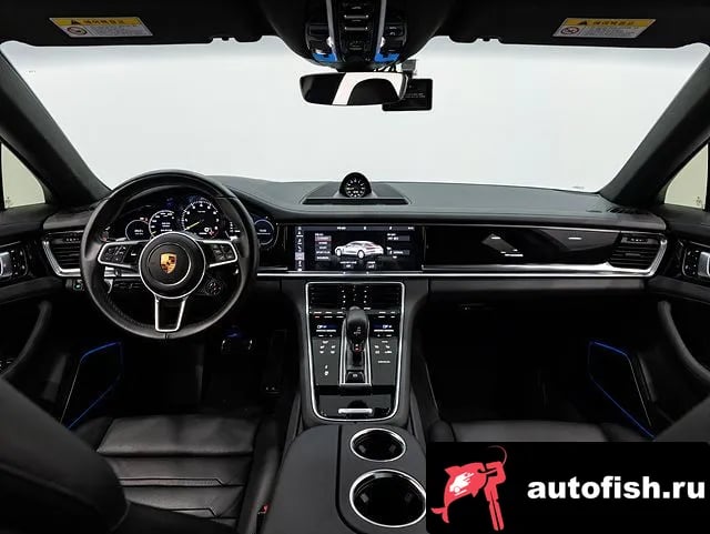 Porsche Panamera Panamera (971) 2019 года - похожие автомобили