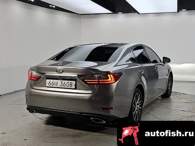 Lexus ES New ES350 2018 года - вид 4