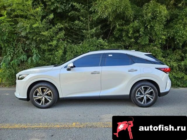Lexus RX RX350h 5th generation 2026 года - вид 3