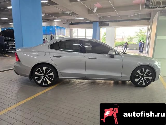 Volvo S60 S60 3rd generation 2023 года - вид 5