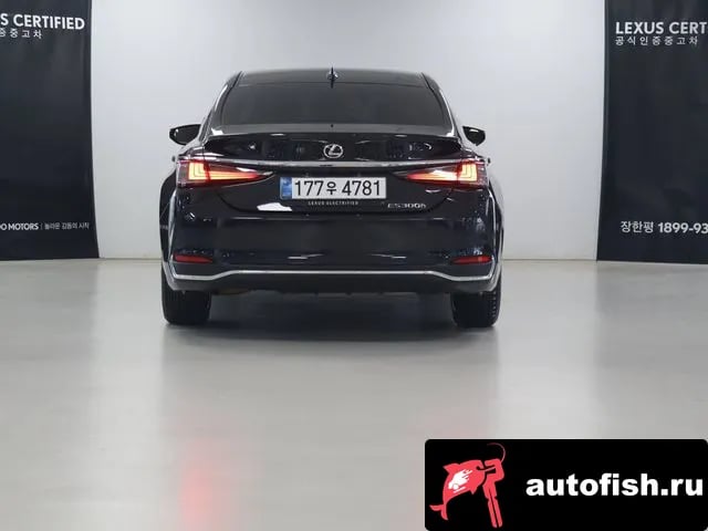 Lexus ES ES300h 7th generation 2025 года - вид 4