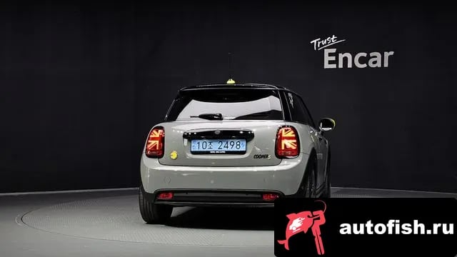 Mini Cooper Cooper Electric 2022 года - вид 4
