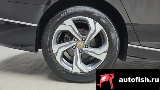 Honda Accord Accord 10th Generation 2018 года - вид 4