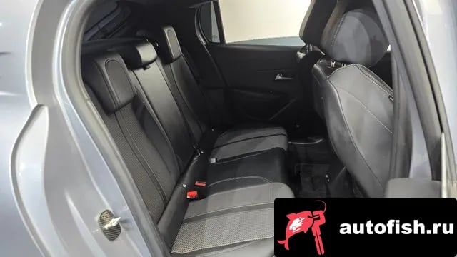 Peugeot 208 e-208 second Generation 2022 года - похожие автомобили