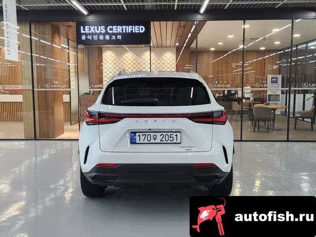 Lexus NX NX350h Second generation 2026 года - вид 4