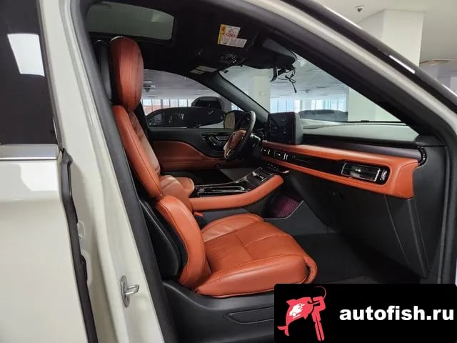 Lincoln Aviator Aviator 2nd generation 2024 года - похожие автомобили