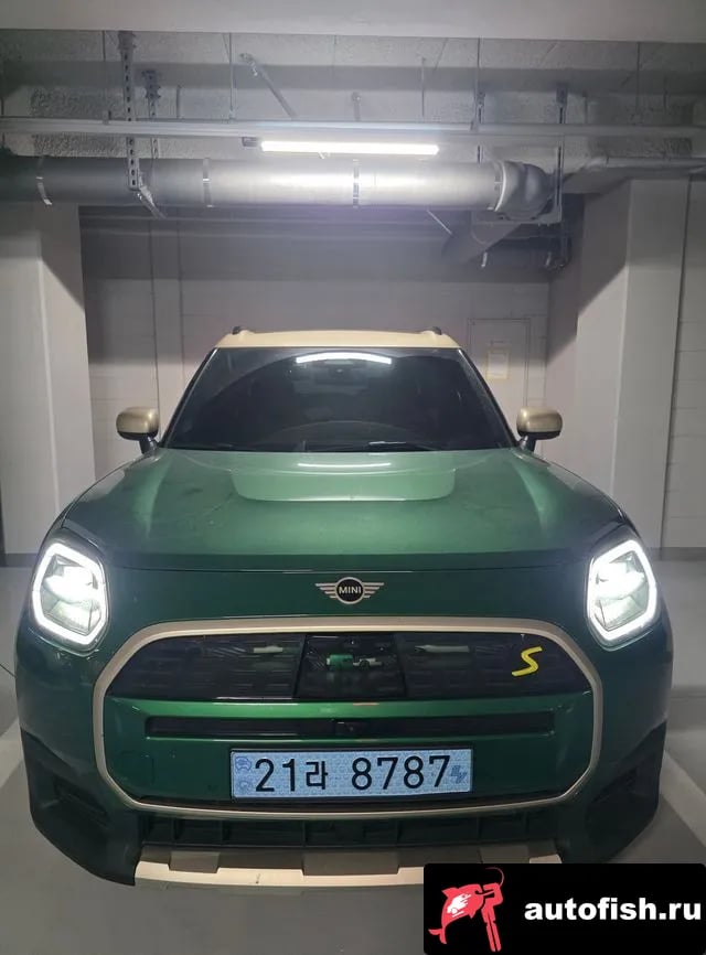 Mini Countryman Cooper Countryman Electric 3rd Generation 2025 года - вид 3